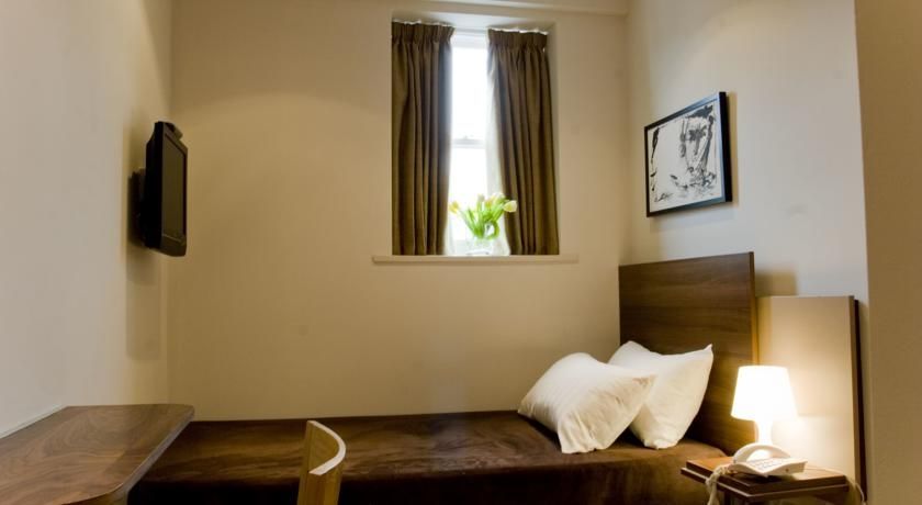 Avni Kensington Hotel London Exterior photo
