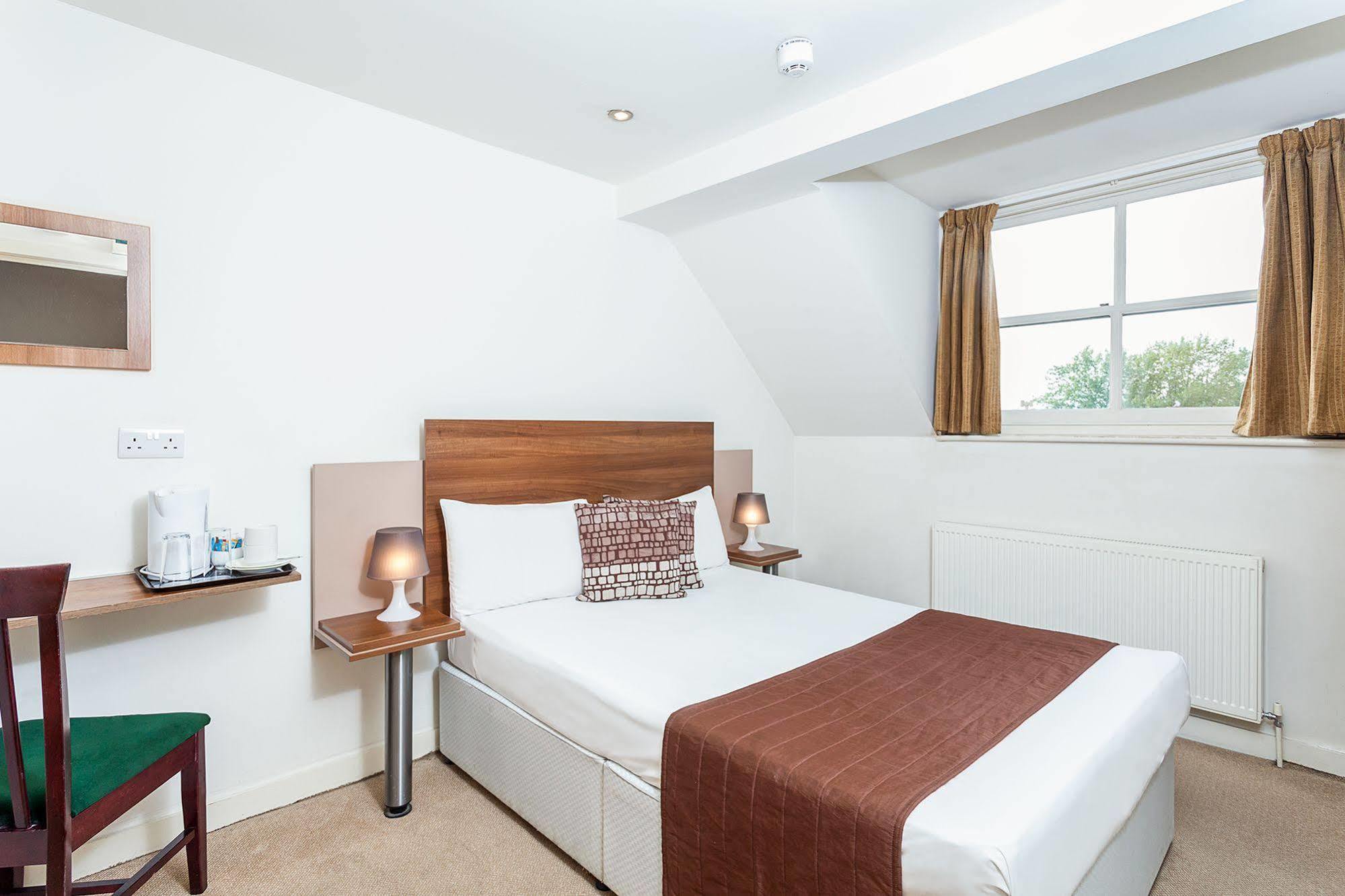 Avni Kensington Hotel London Exterior photo