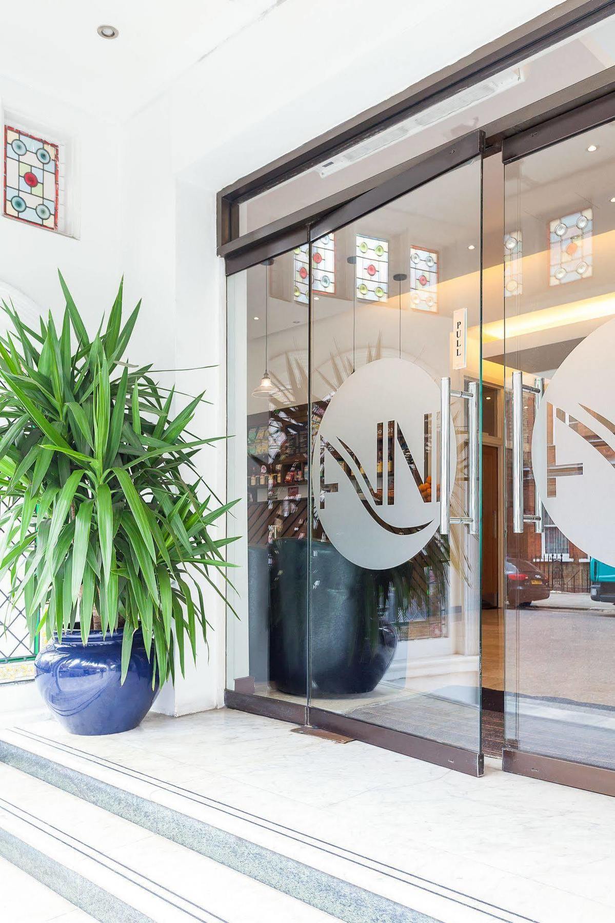 Avni Kensington Hotel London Exterior photo
